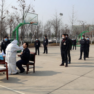 中航電測(cè)公司組織第二批復(fù)工員工開(kāi)展核酸檢測(cè)