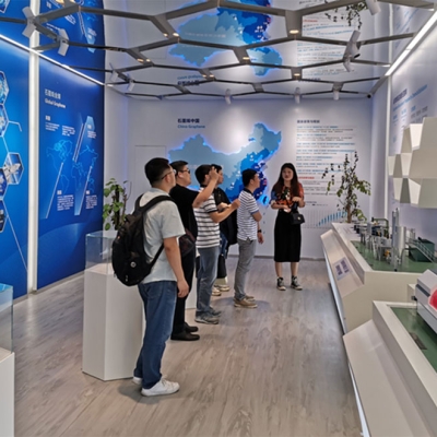 浙江省計量院調(diào)研新產(chǎn)業(yè)